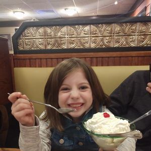 Meet your Posher, Kelly